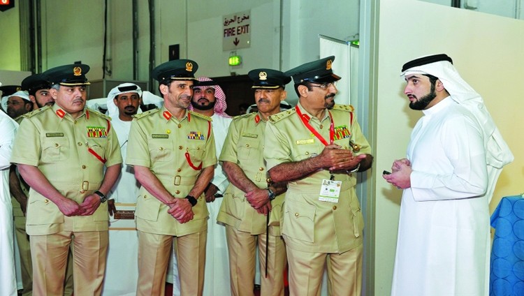 أحمد بن محمد يدشن منصة «الاختيار والتوظيف الذكي» في شرطة دبي