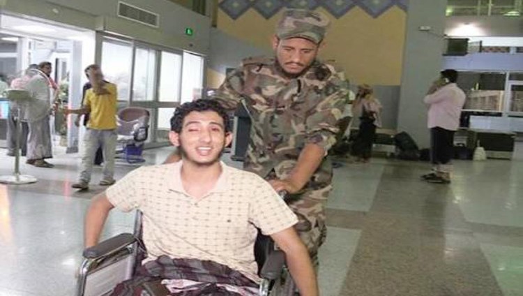 جرحى يمنيون يصلون إلى الهند لتلقي العلاج على نفقة «الهلال» الإماراتي