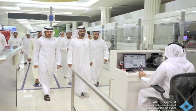محمد بن راشد يطمئن على حركة المسافرين عبر مطار دبي الدولي