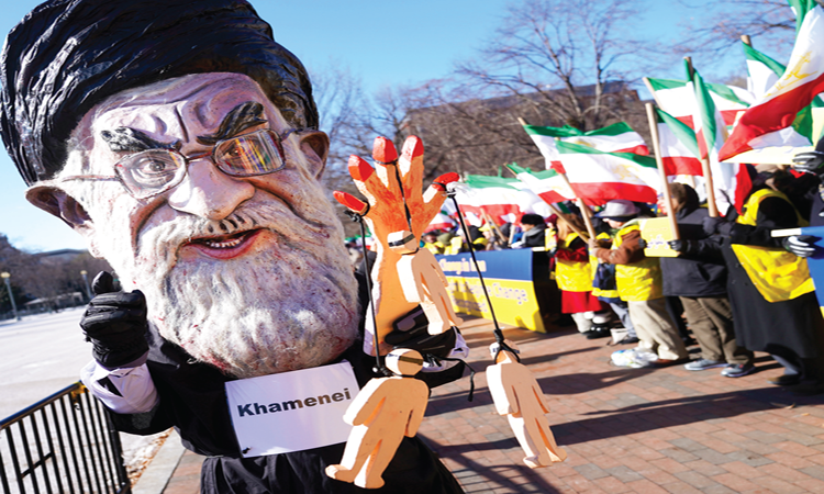 النظام الإيراني يفشل في قمع الانتفاضة