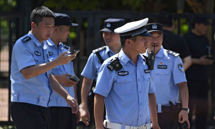 الشرطة الصينية تكشف سبب الانفجار أمام سفارة واشنطن في بكين