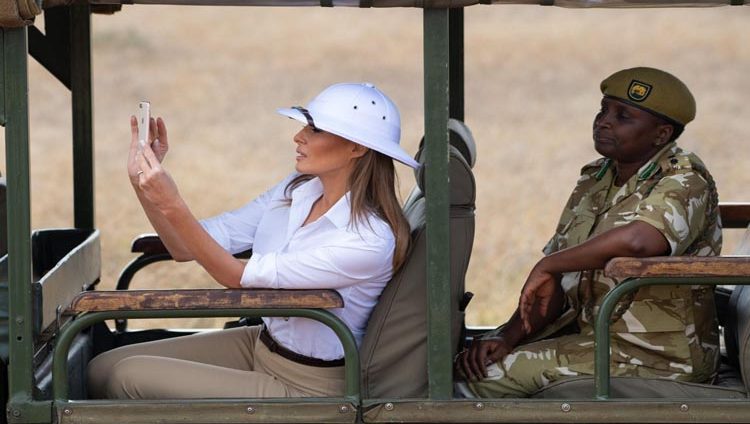 قبعة ميلانيا ترامب تثير الانتقادات في إفريقيا