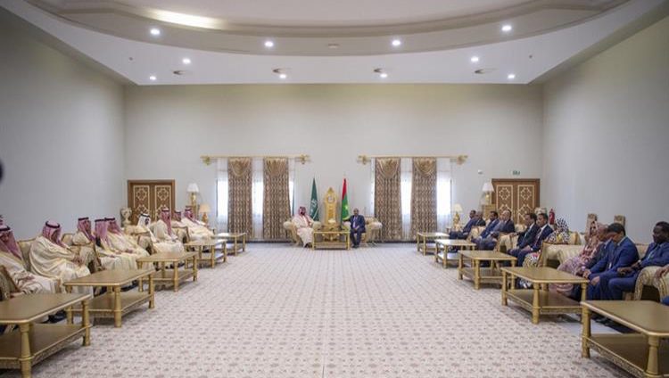 محمد بن سلمان يجري محادثات مع رئيس موريتانيا