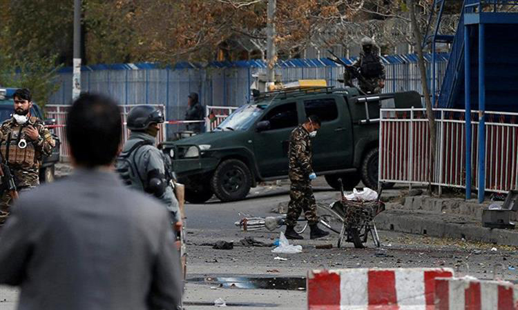 ارتفاع حصيلة ضحايا الهجوم الإرهابي على كابول إلى 43 قتيلاً