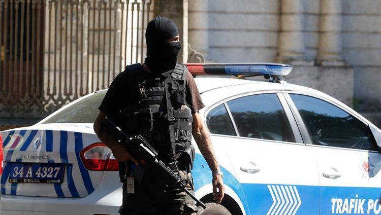 تركيا تعتقل فرنسيتين بتهمة الانتماء إلى “داعش”