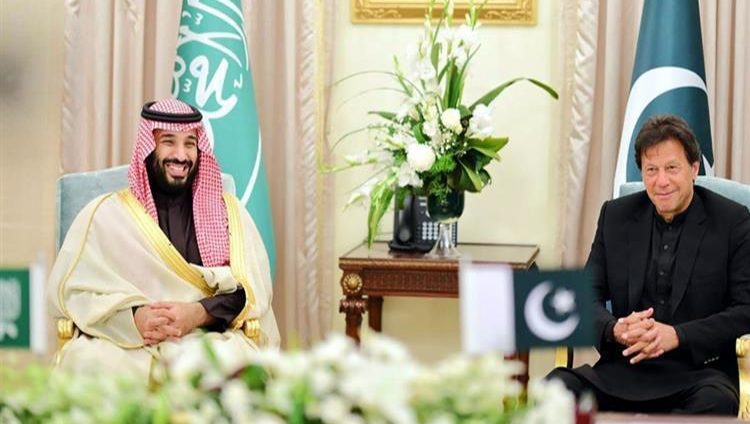 باكستان تمنح ولي العهد السعودي أرفع وسام مدني