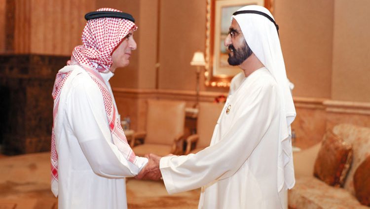 محمد بن راشد يرحّب بوزراء خارجية الدول الإسلامية في قصر الإمارات