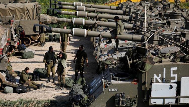 الاحتلال الإسرائيلي يتوغل في غزة ويعتقل 13 فلسطينياً بالضفة