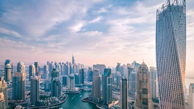 إنجاز 21 مبنى جديداً في دبي يومياً