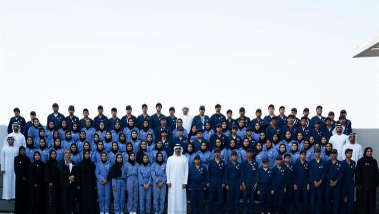 محمد بن زايد: العمل التطوعي ركيزة أساسية في توجهات الإمارات