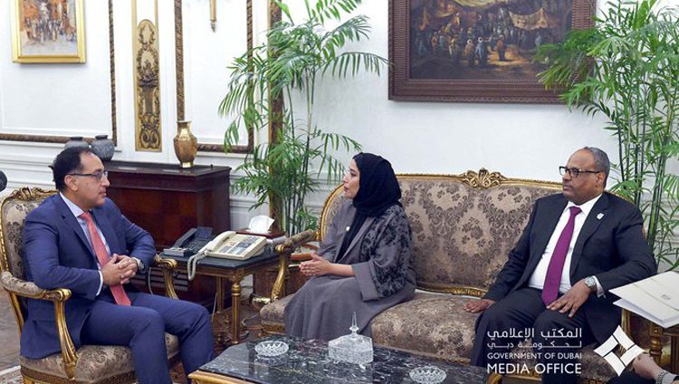رئيس مجلس الوزراء المصري يستقبل منى المرّي ويؤكد أهمية التعاون الإعلامي الإماراتي المصري