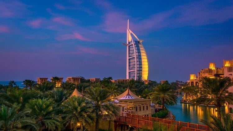 “دبي للسياحة” تؤكد دعمها لشركائها وجاهزيتها لاستقبال الزوار والسُيّاح