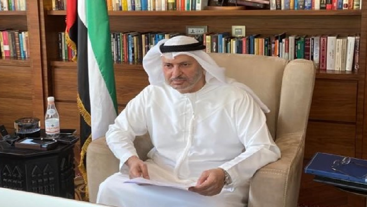 قرقاش : نهج الإمارات الإنساني ركيزة أساسية في سياسة الدولة