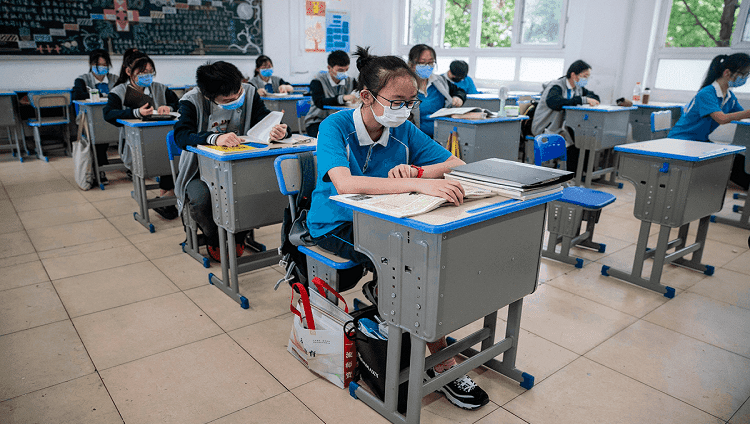 مدينة ووهان الصينية تعيد فتح كافة مدارسها