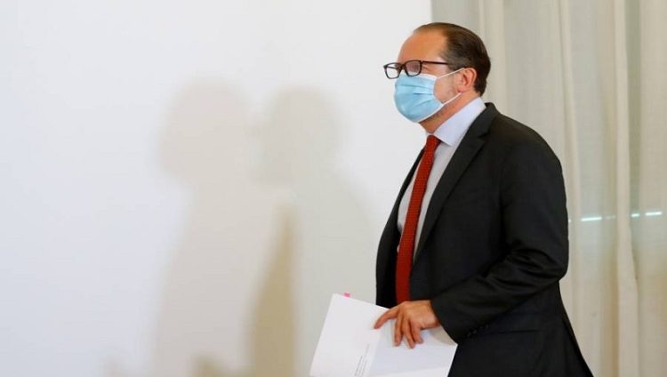 إصابة وزير خارجية النمسا بفيروس “كورونا”