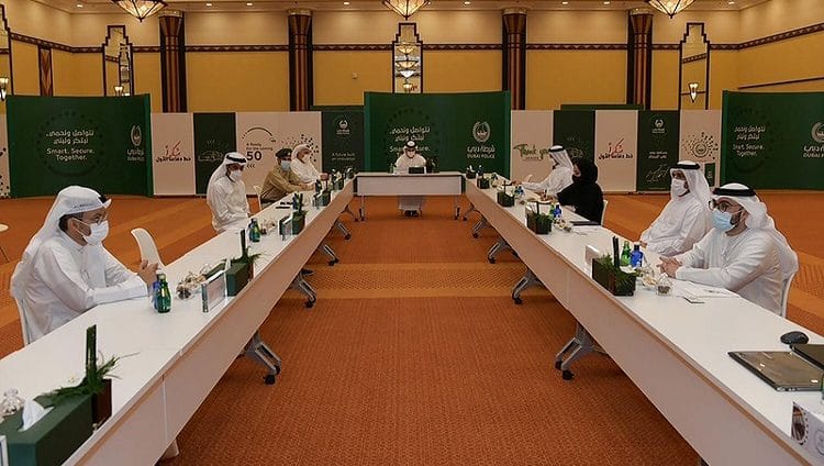 «الأزمات والكوارث» في دبي تنصح بأخذ لقاحات «كوفيد-19» قبل السفر