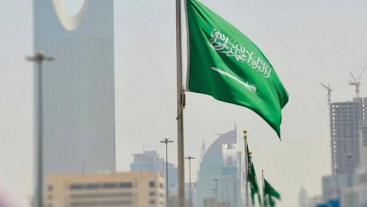 السعودية تستدعي سفير لبنان على خلفية تصريحات وزير إعلام بلاده