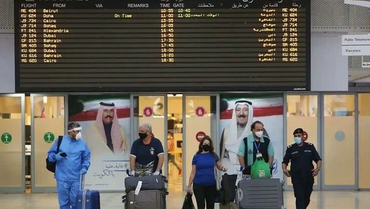 الكويت تسمح للقادمين المصابين بكورونا بالدخول إلى أراضيها