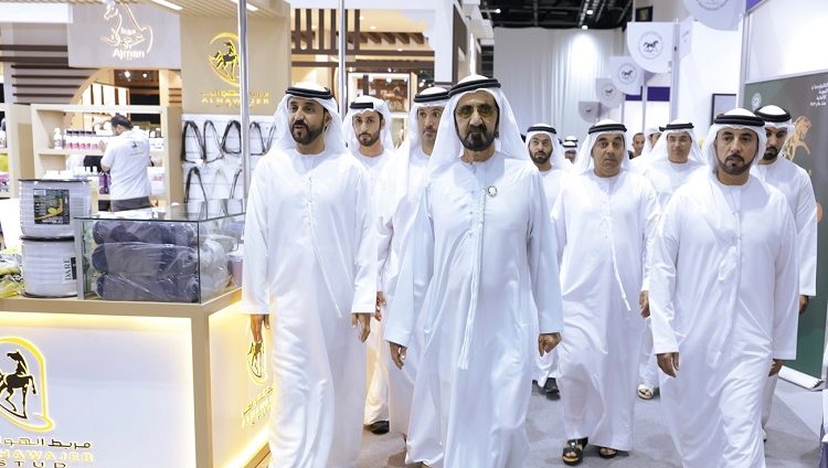 محمد بن راشد يشهد انطلاق بطولة دبي الدولية للجواد العربي ويتفقد معرض دبي الدولي للخيل