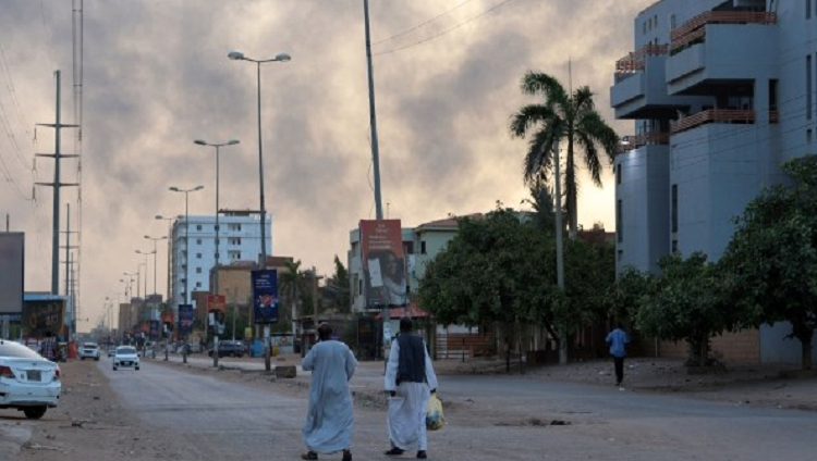 تواصل القتال بعد سقوط عشرات القتلى في السودان