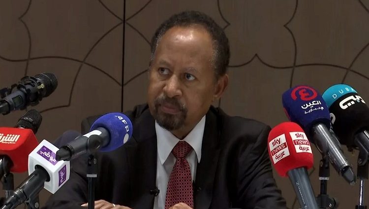 خلال مؤتمر في أبوظبي.. عبدالله حمدوك: السودان يمر بظرف عصيب ووضع كارثي جراء الحرب الراهنة