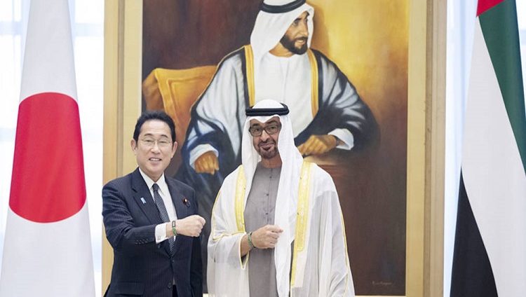 محمد بن زايد وفوميو كيشيدا: الإمارات واليابان داعمان رئيسيان للسلام