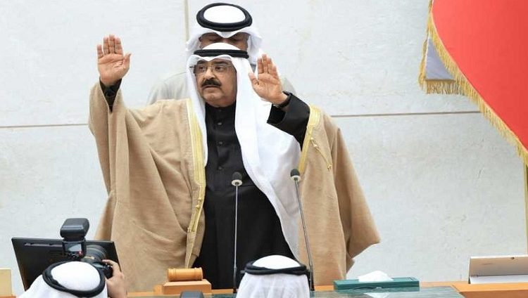 أمير الكويت الشيخ مشعل الأحمد الصباح يؤدي اليمين أمام مجلس الأمة