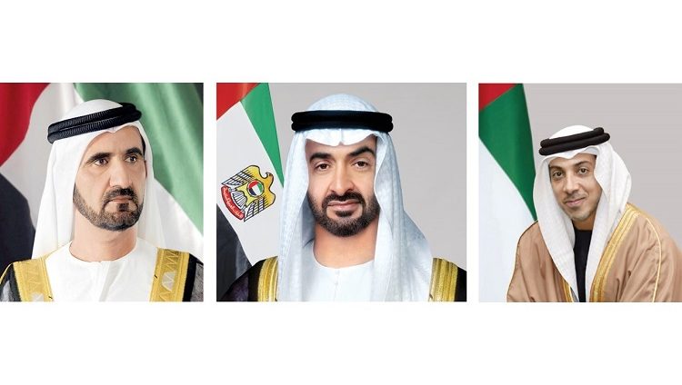 رئيس الدولة ونائباه يعزون خادم الحرمين في وفاة الأمير طلال بن عبدالعزيز