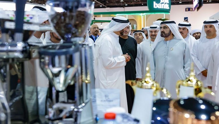 محمد بن راشد يزور معرض «عالم القهوة – دبي 2024»