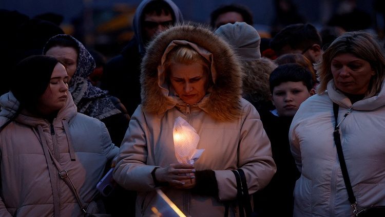 حداد وطني في روسيا بعد الهجوم على قاعة للحفلات الموسيقية في موسكو