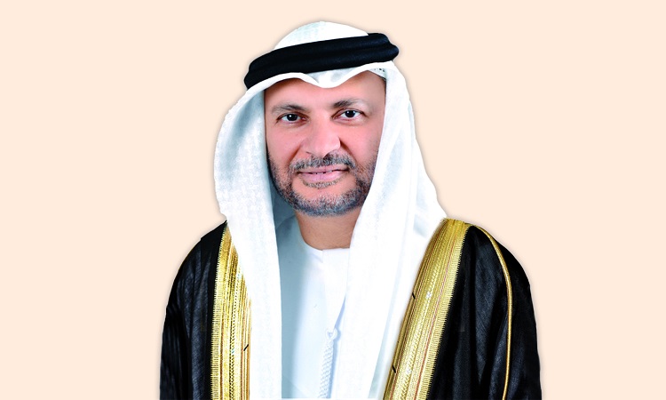 قرقاش: اتصال رئيس الدولة بأمير الكويت يؤكد أن أمن واستقرار الكويت من أمن واستقرار الإمارات والخليج