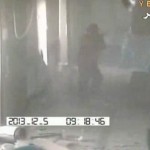 لحظة تفجير سيارة داخل مستشفى يمني وسقوط الضحايا