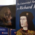 سحق بقايا عظام الملك ريتشارد الثالث