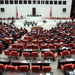 البرلمان التركي يوافق على تقييد استخدام الإنترنت