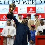 محمد بن راشد يتسلم كأس بطولة العالم للخيل