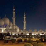 الإمارات تشارك 7 آلاف مدينة بـ 154 دولة في «ساعة الأرض»