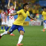 نيمار يتألق ويقود البرازيل لأول فوز في مونديال 2014