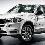 “BMW” تكشف عن أول سيارة واقية من هجمات الكلاشينكوف (5 صور)