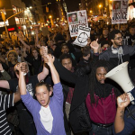 تظاهرات تعم أمريكا بعد تبرئة قاتل الشاب الأسود
