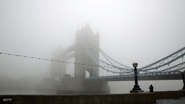 بريطانيا تتشح بالضباب بسبب التلوث
