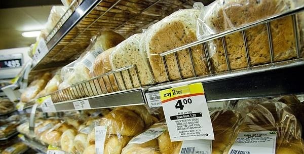 استراليا: تغريم متجر 2 مليون دولار لبيعه خبز غير طازج