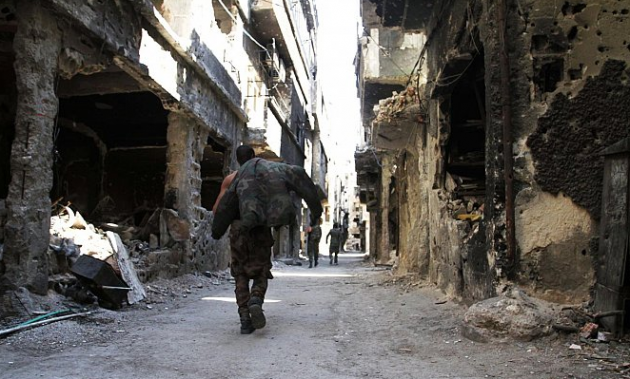 35 قتيلاً في اشتباكات بين قوات النظام والمعارضة السورية