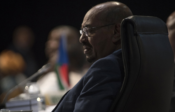 متحدث: الرئيس السوداني في جنوب أفريقيا وسيغادرها اليوم