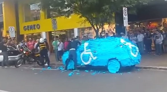 فيديو: عقوبة الوقوف في مكان سيارات المعاقين