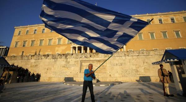#ألمانيا تقترح خروجا مؤقتا لليونان من منطقة “اليورو” لخمسة أعوام