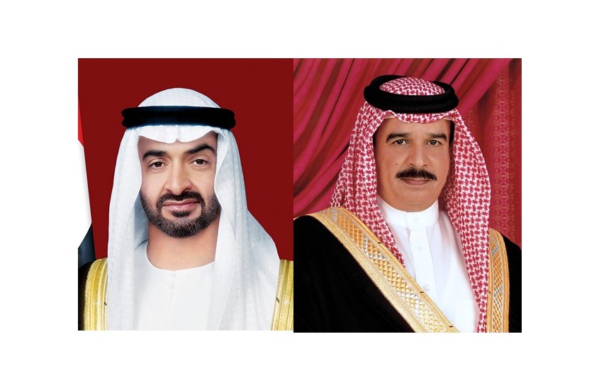 محمد بن زايد وملك البحرين يؤديان صلاتي الجمعة والغائب