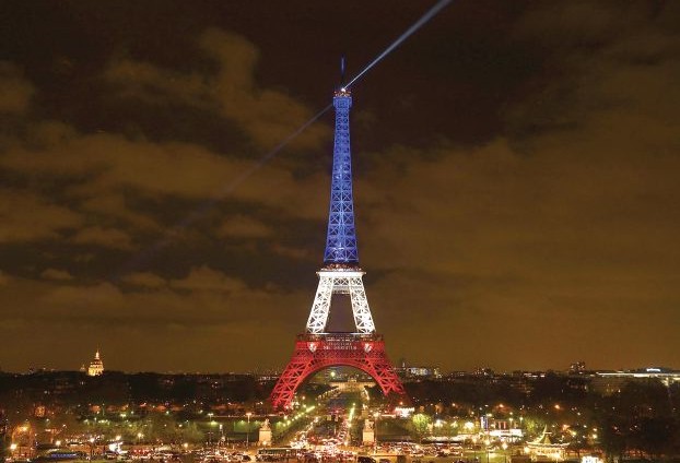 الفرنسيون يتحدون «الإرهاب» .. ويرفضون إلغاء «أمم أوروبا»