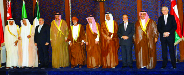 بيان الرياض يرفض التدخلات الإيرانية في المنطقة