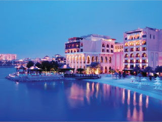 فنادق أبوظبي تستعد للموسم الصيفي بعروض وحزم جاذبة للسياح