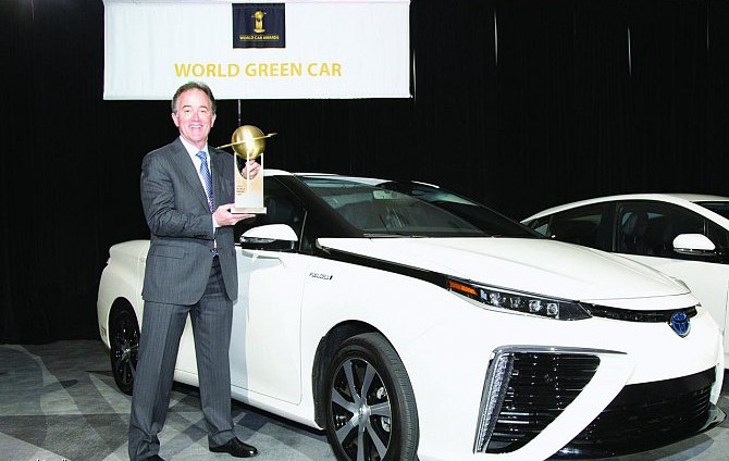 تويوتا ميراي تفوز بجائزة «أفضل سيارة صديقة للبيئة» للعام 2016